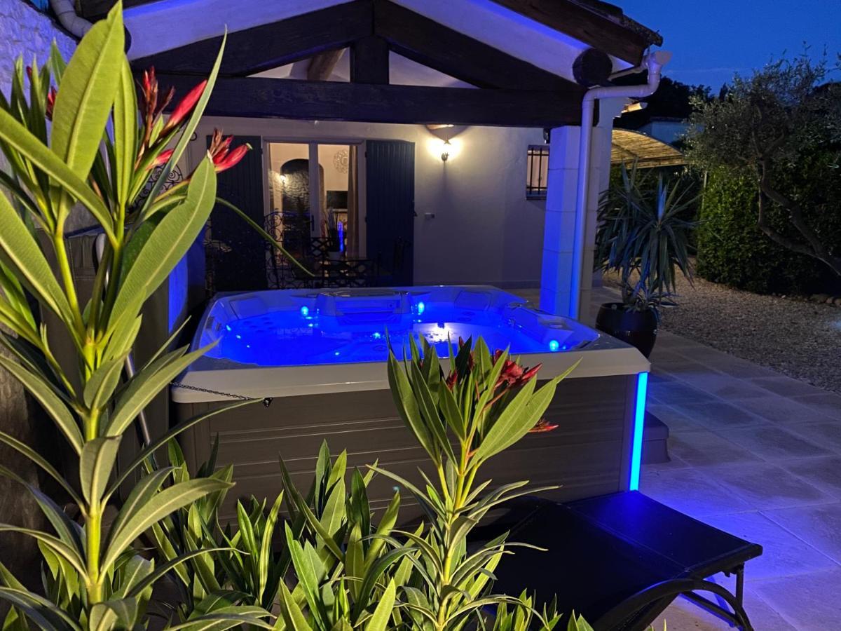 Mas Beau Soleil & Spa Cottages De Charme Avec Jacuzzi&Jardin Prives Saint-Rémy-de-Provence Zewnętrze zdjęcie