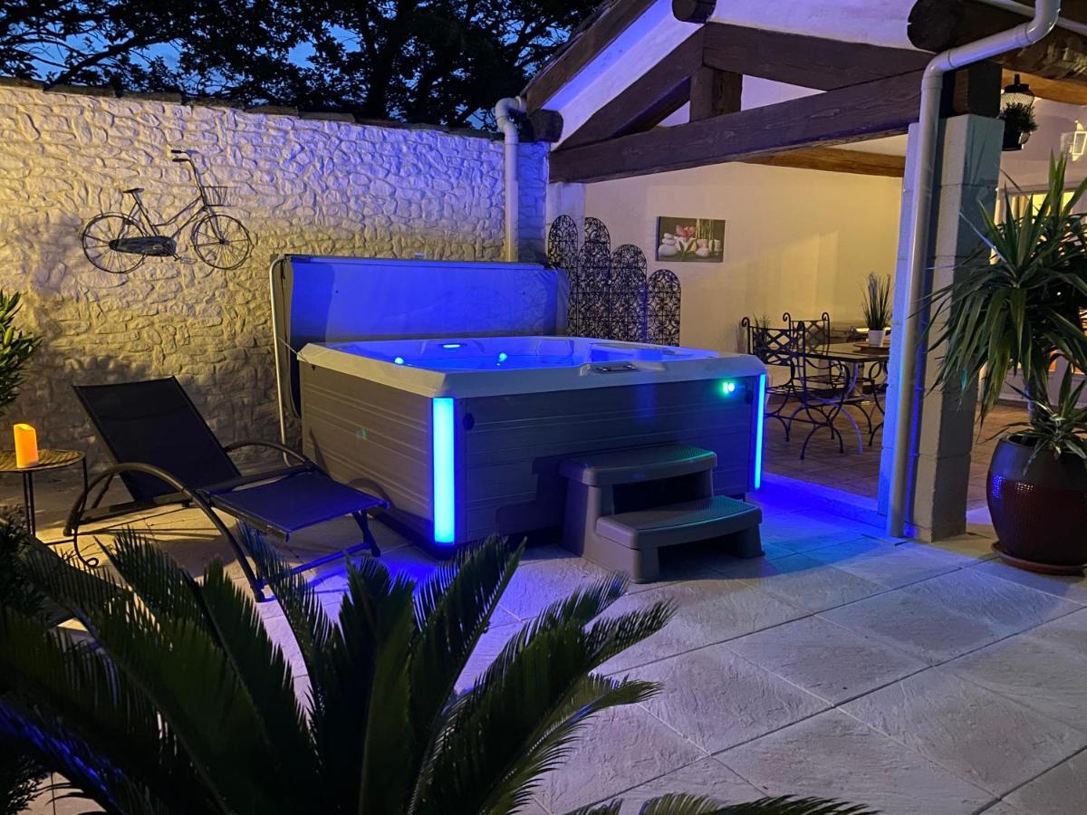 Mas Beau Soleil & Spa Cottages De Charme Avec Jacuzzi&Jardin Prives Saint-Rémy-de-Provence Zewnętrze zdjęcie