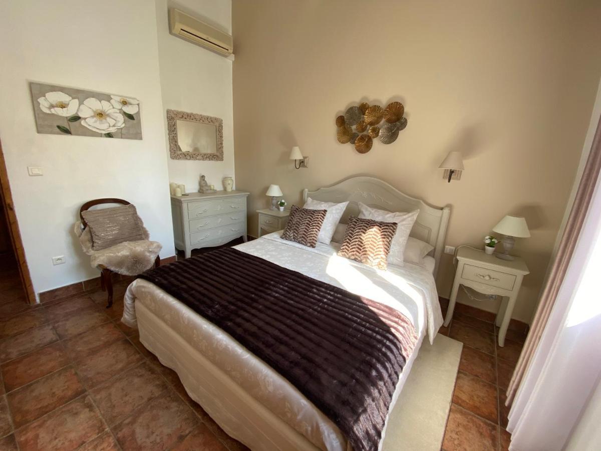 Mas Beau Soleil & Spa Cottages De Charme Avec Jacuzzi&Jardin Prives Saint-Rémy-de-Provence Zewnętrze zdjęcie